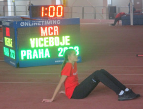 Nina - rozcvičení.JPG